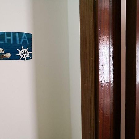 Fenesta Vascia Bed & Breakfast Наполи Екстериор снимка
